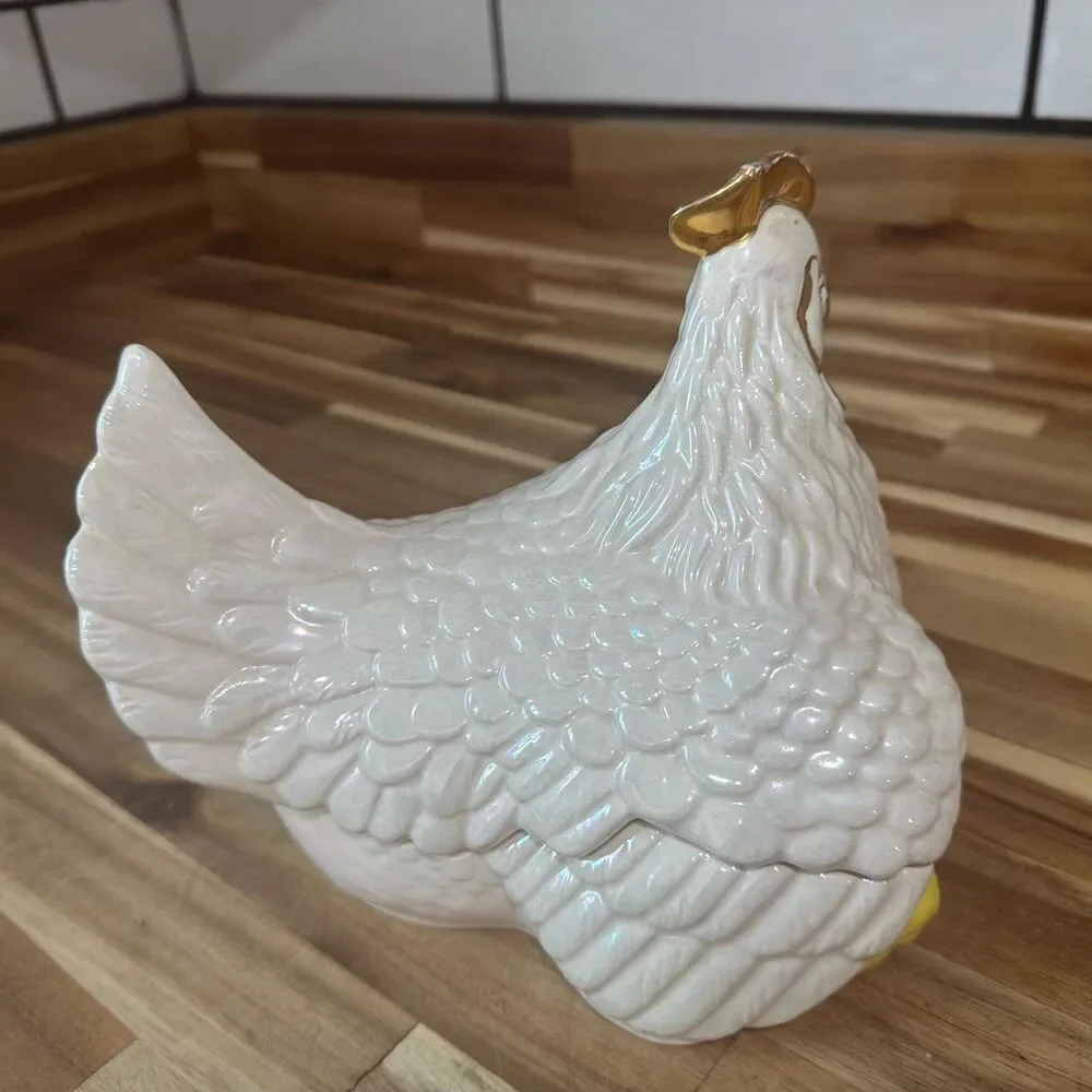 Vintage Iridescent White Hen Chicks 2 Piece Candy/Trinket Dish 6 3/8 x 7 1/4